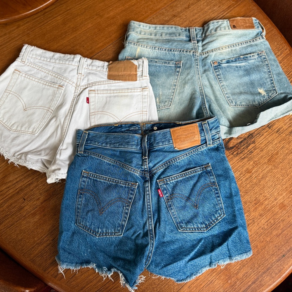Levi’s Cutoff Shorts Bundle (2) + Zara | Size 26 / S | High Rise Denim